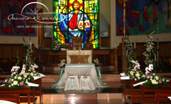 L’addobbo della chiesa.