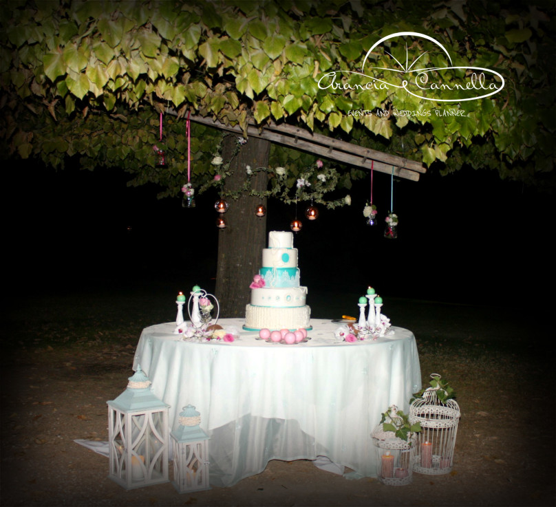 Un angolo di paradiso per la wedding cake!